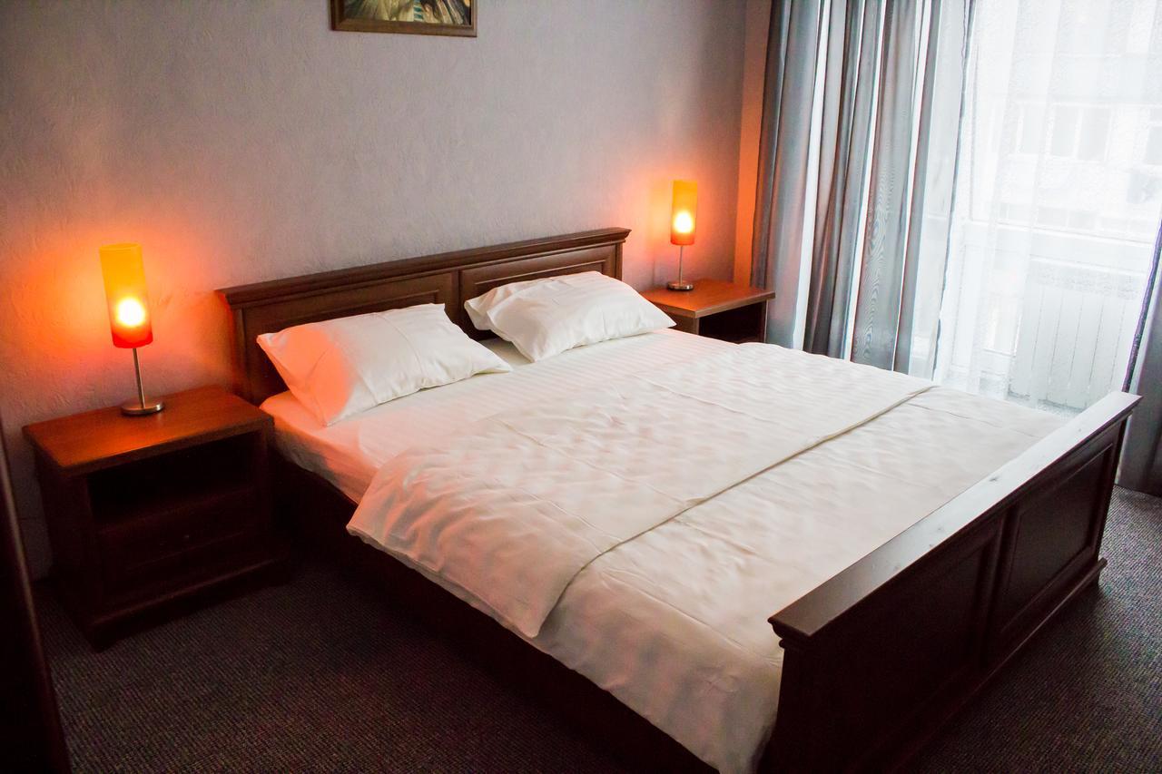 Alir Hotel Zhytomyr Exterior photo
