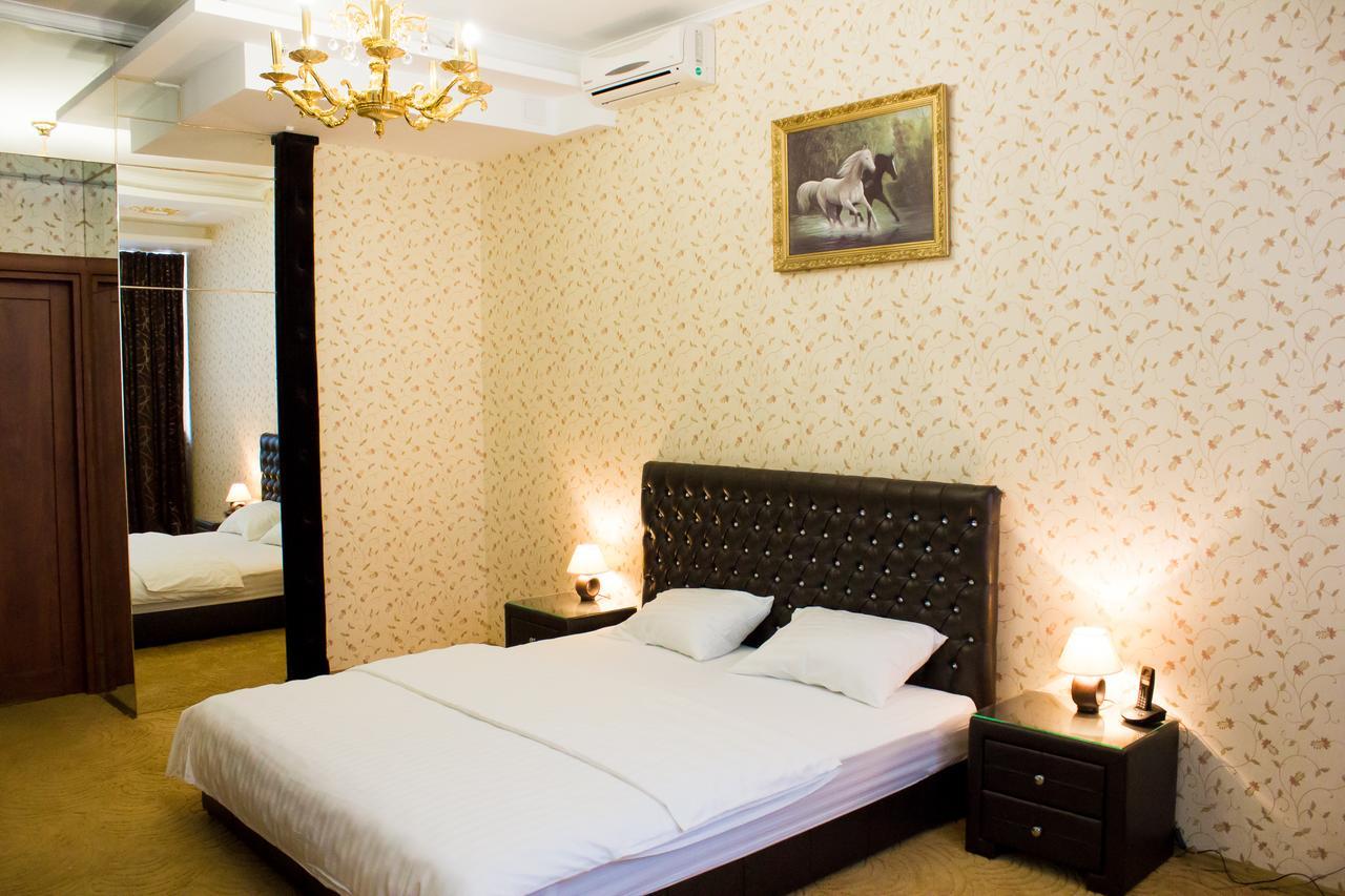 Alir Hotel Zhytomyr Exterior photo